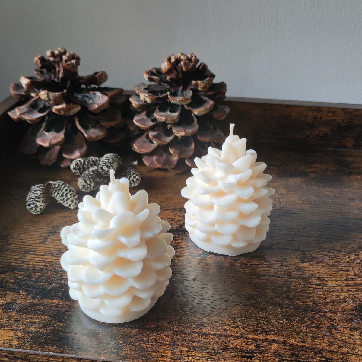 Standkerze "Kiefernzapfen"