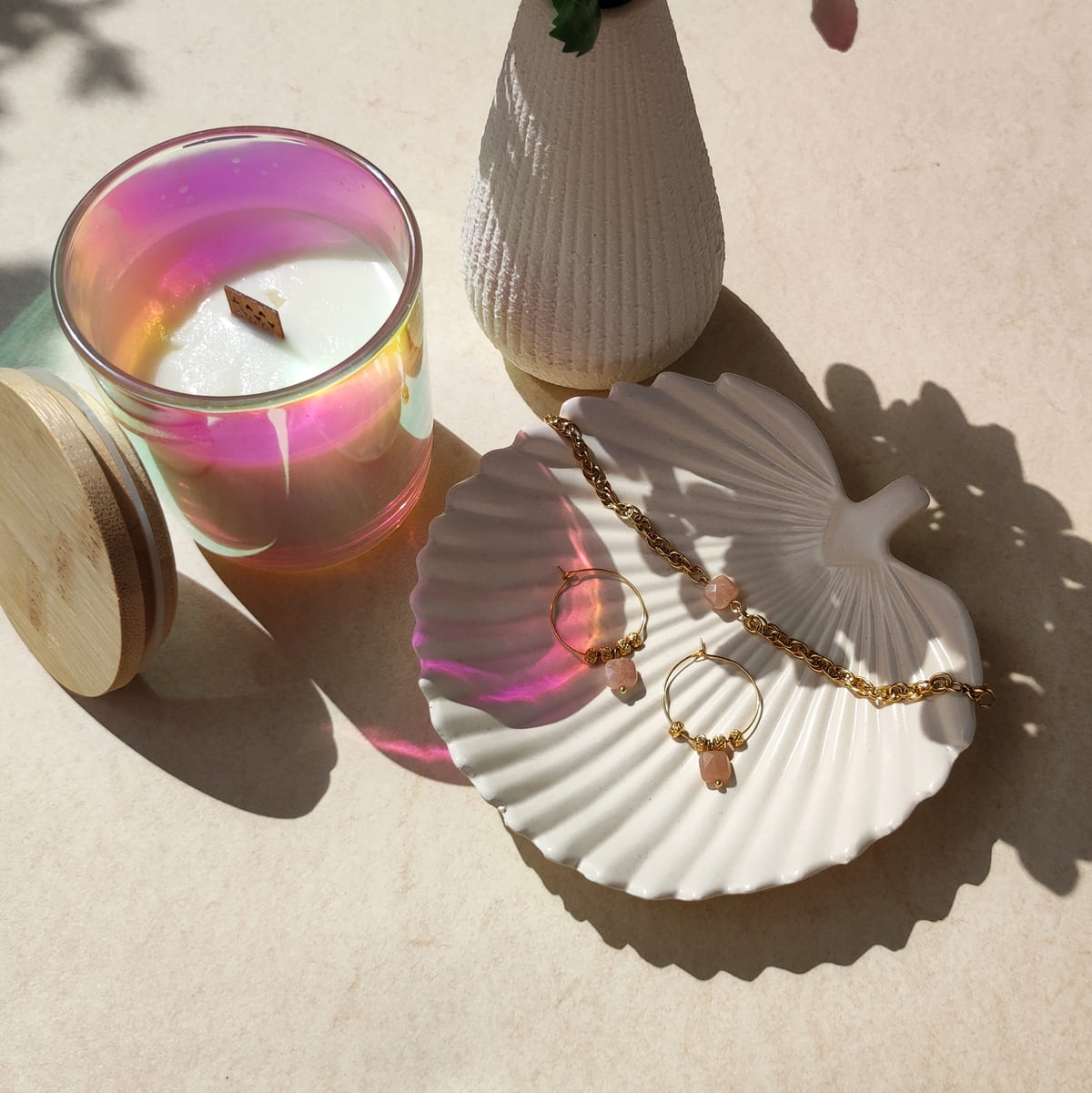 Cozy Candles Schmuckkerze mit Sonnenstein Schmuck, hochwertiger Schmuck in Duftkerze mit Orangenduft Sommerduft, handgefertigt, Hamburg