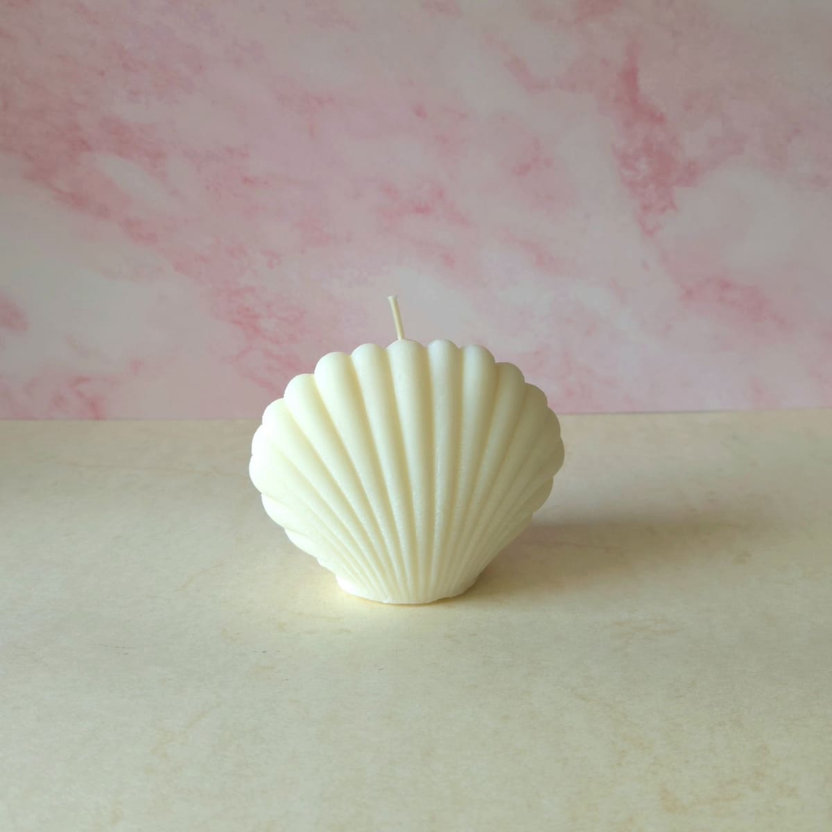 Muschelduftkerze mit Meerduft, sommerliche Dekokerze, handgemacht aus Hamburg, Strandduft Kerze